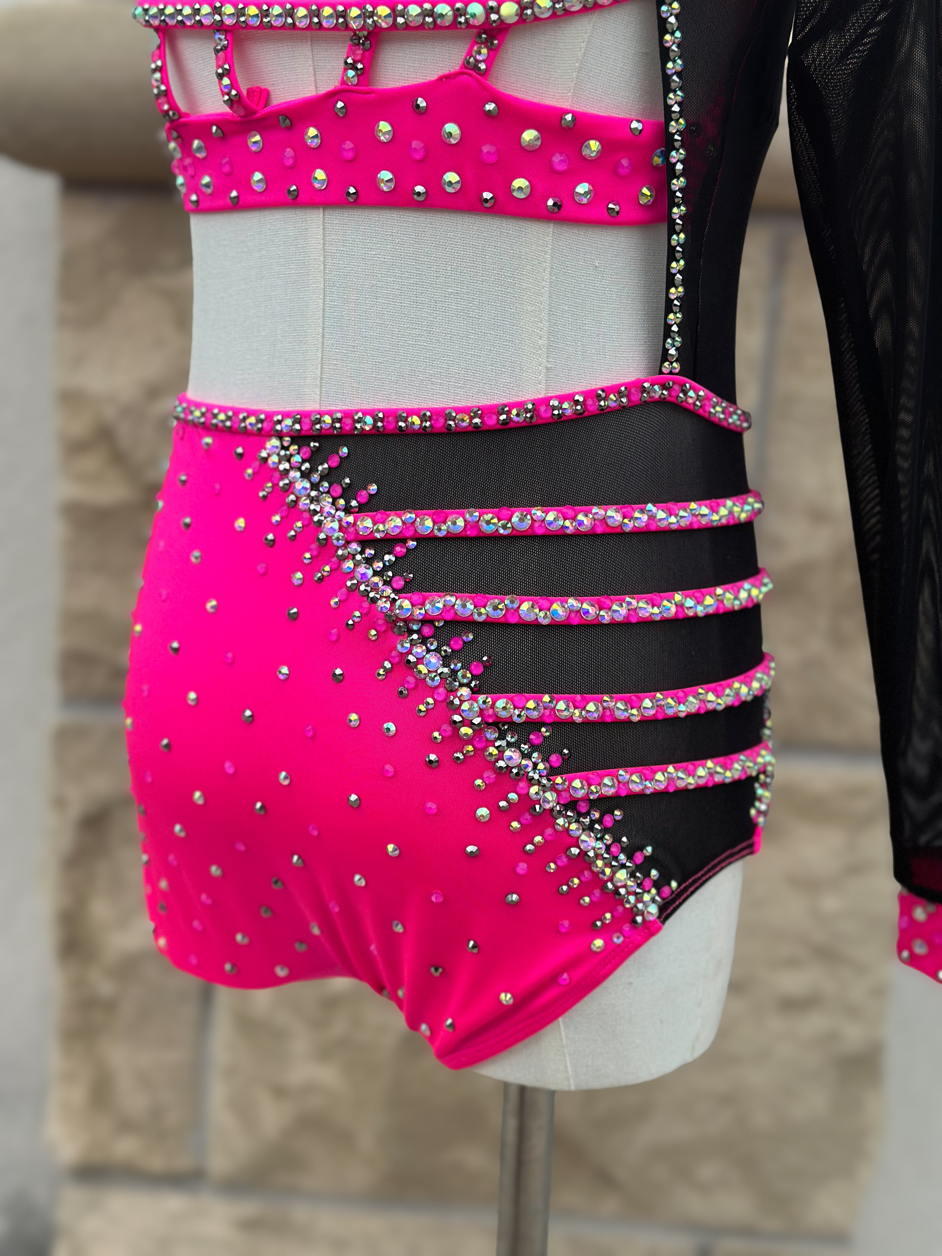 Pink Venom-Adult XS