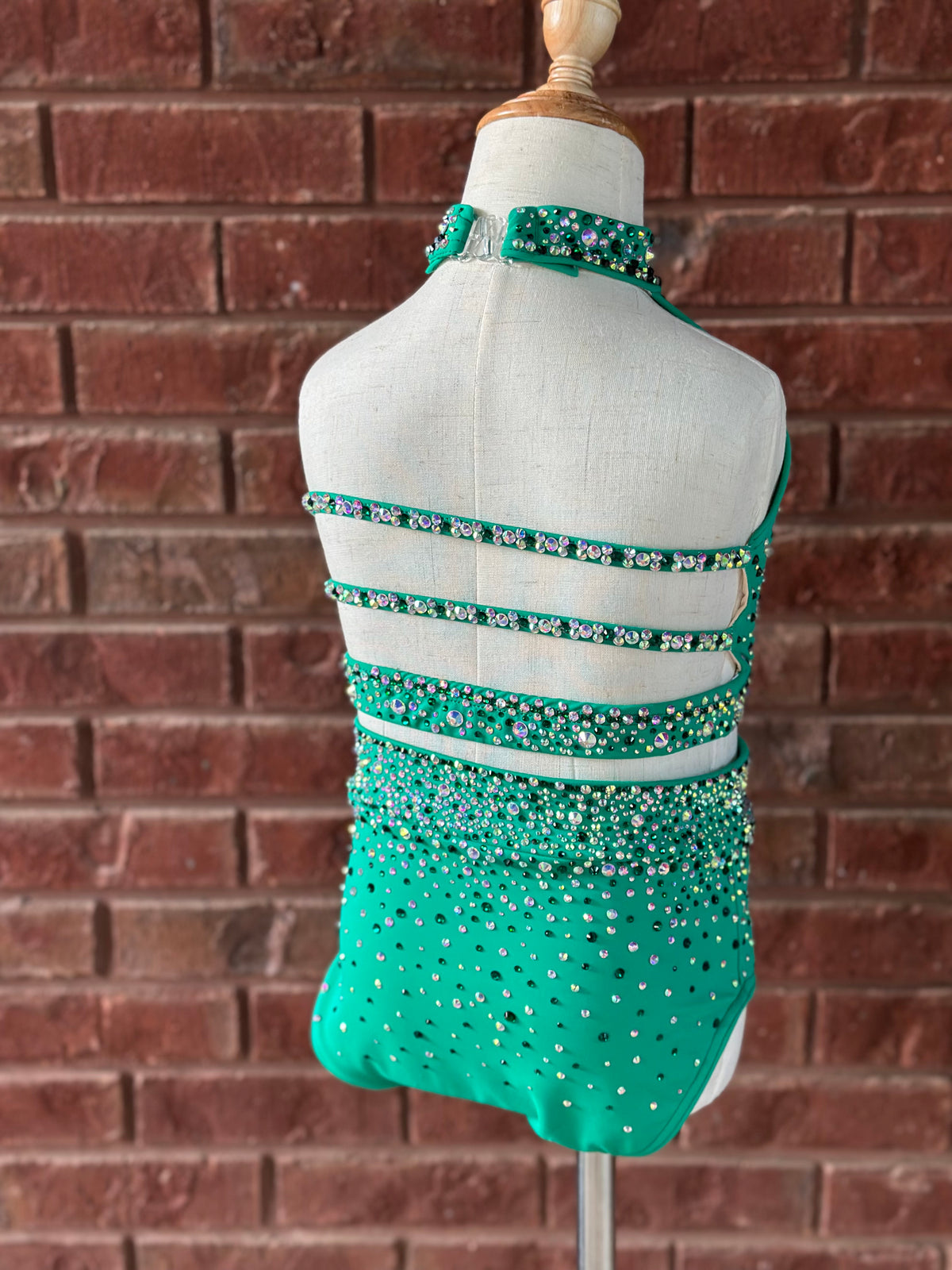 Emerald Diva-Child 10/12
