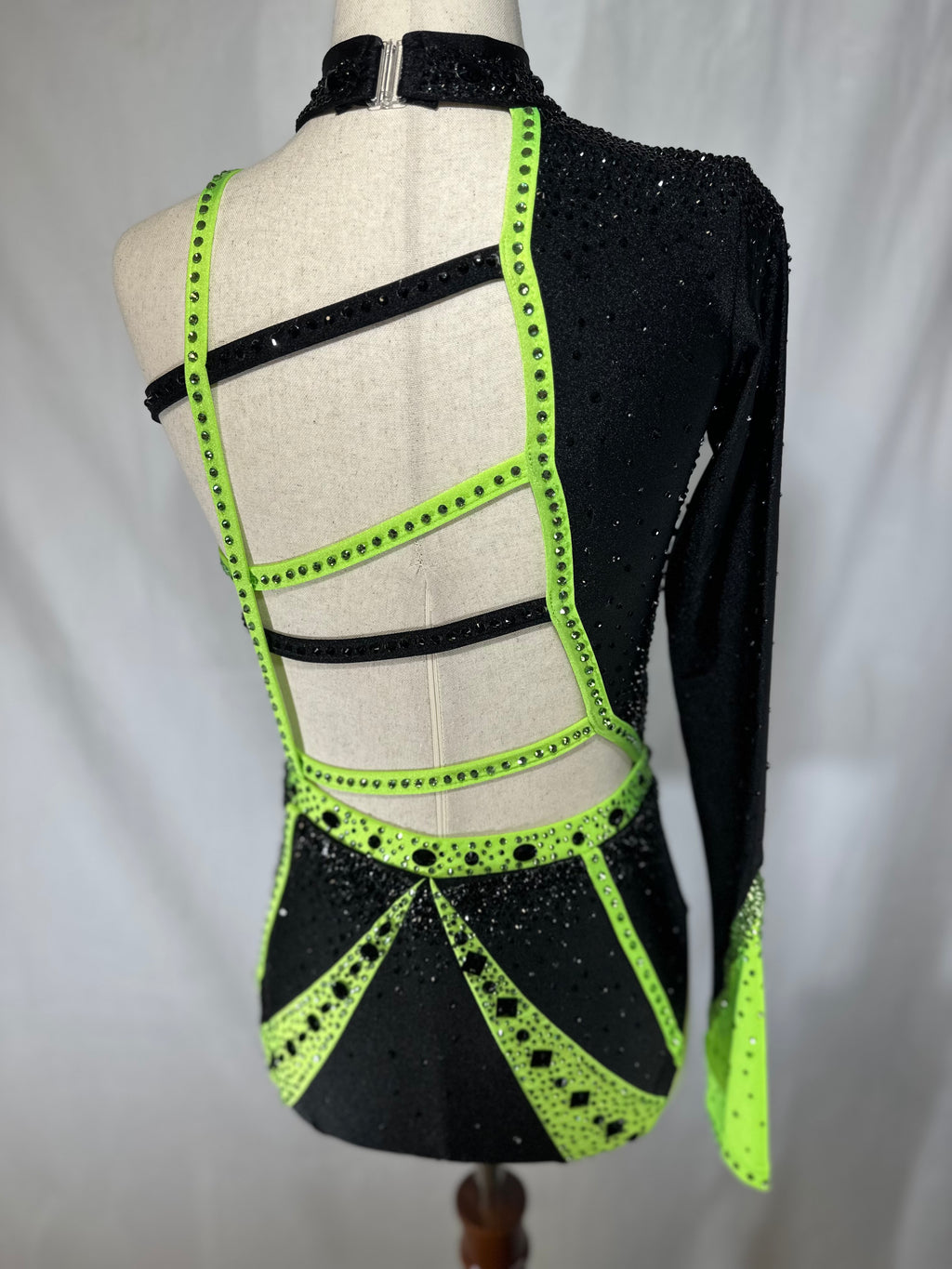 Toxic Temptation-Adult Small