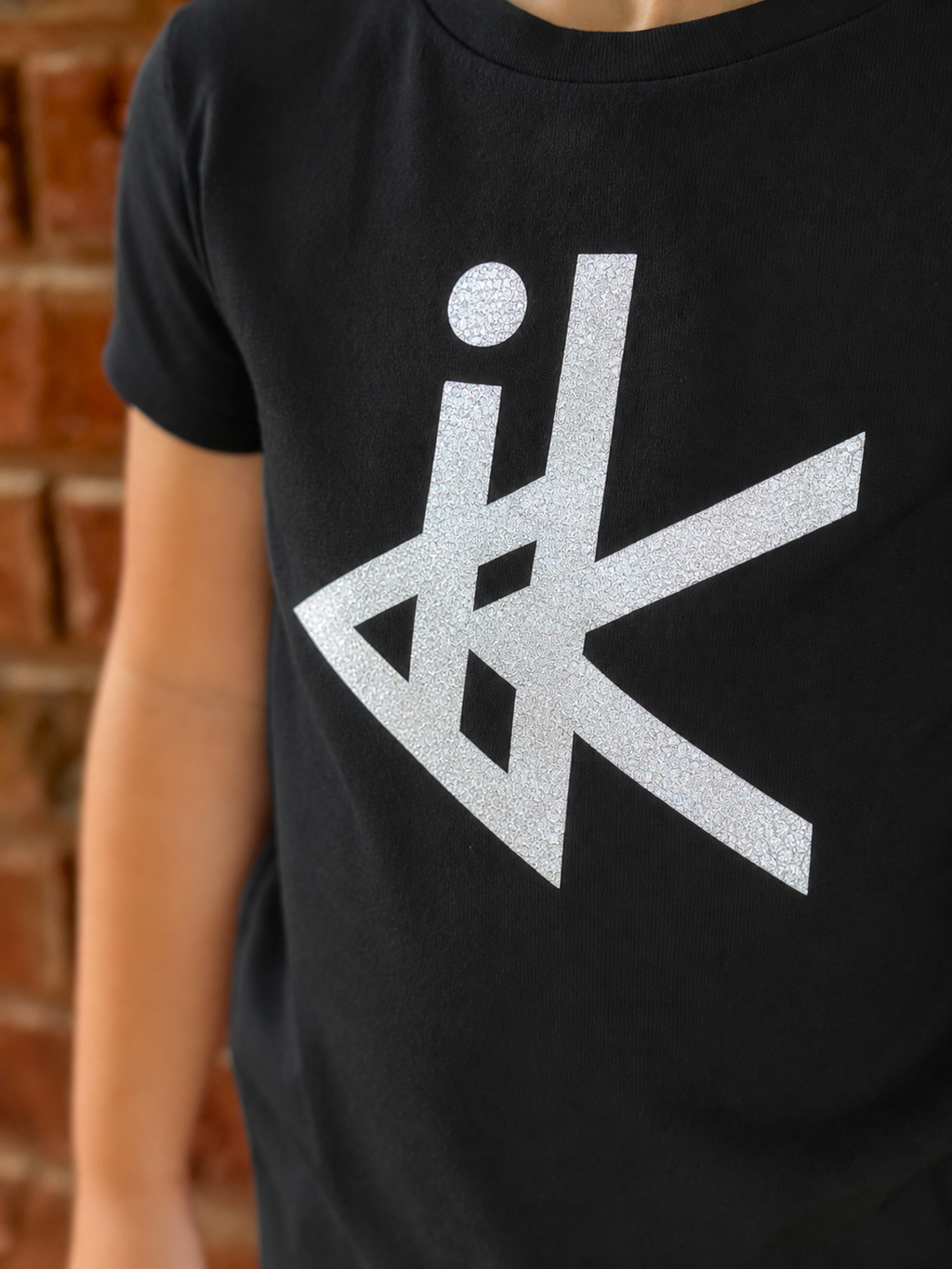 IDC Black