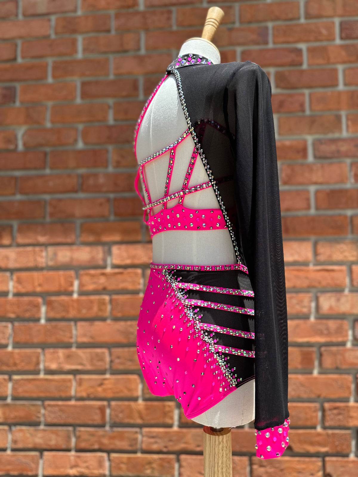 Pink Venom-Adult XS